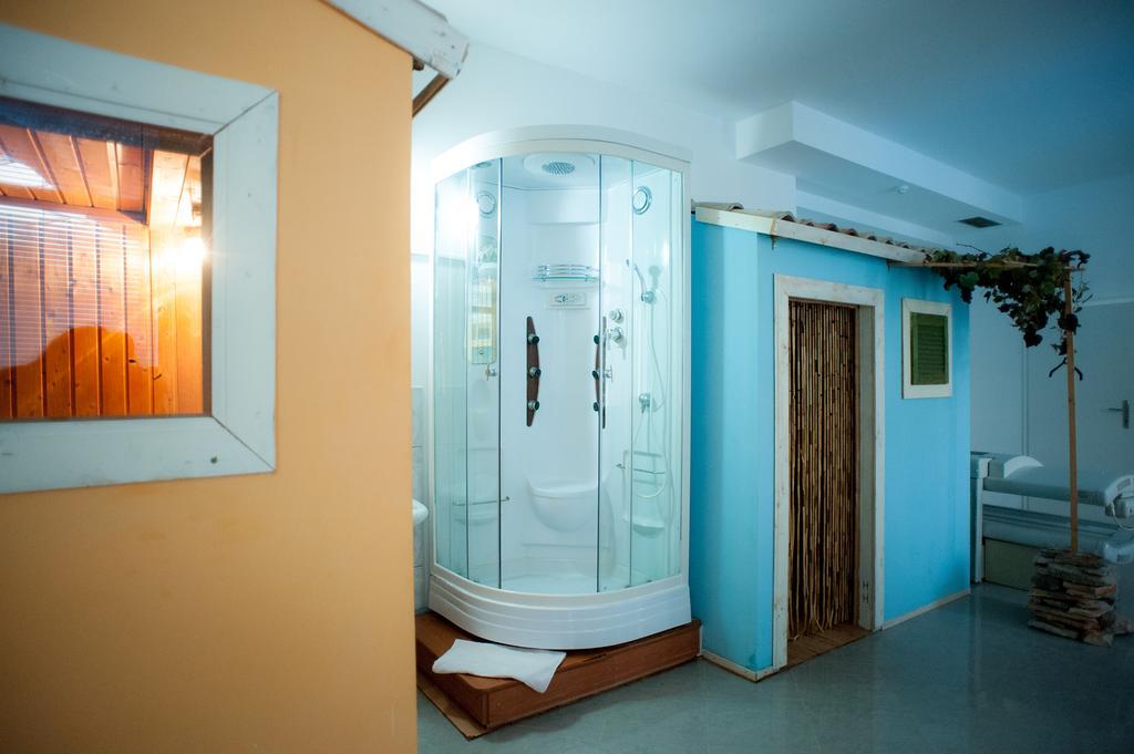 Hotel Arcus Residence メドゥリン エクステリア 写真