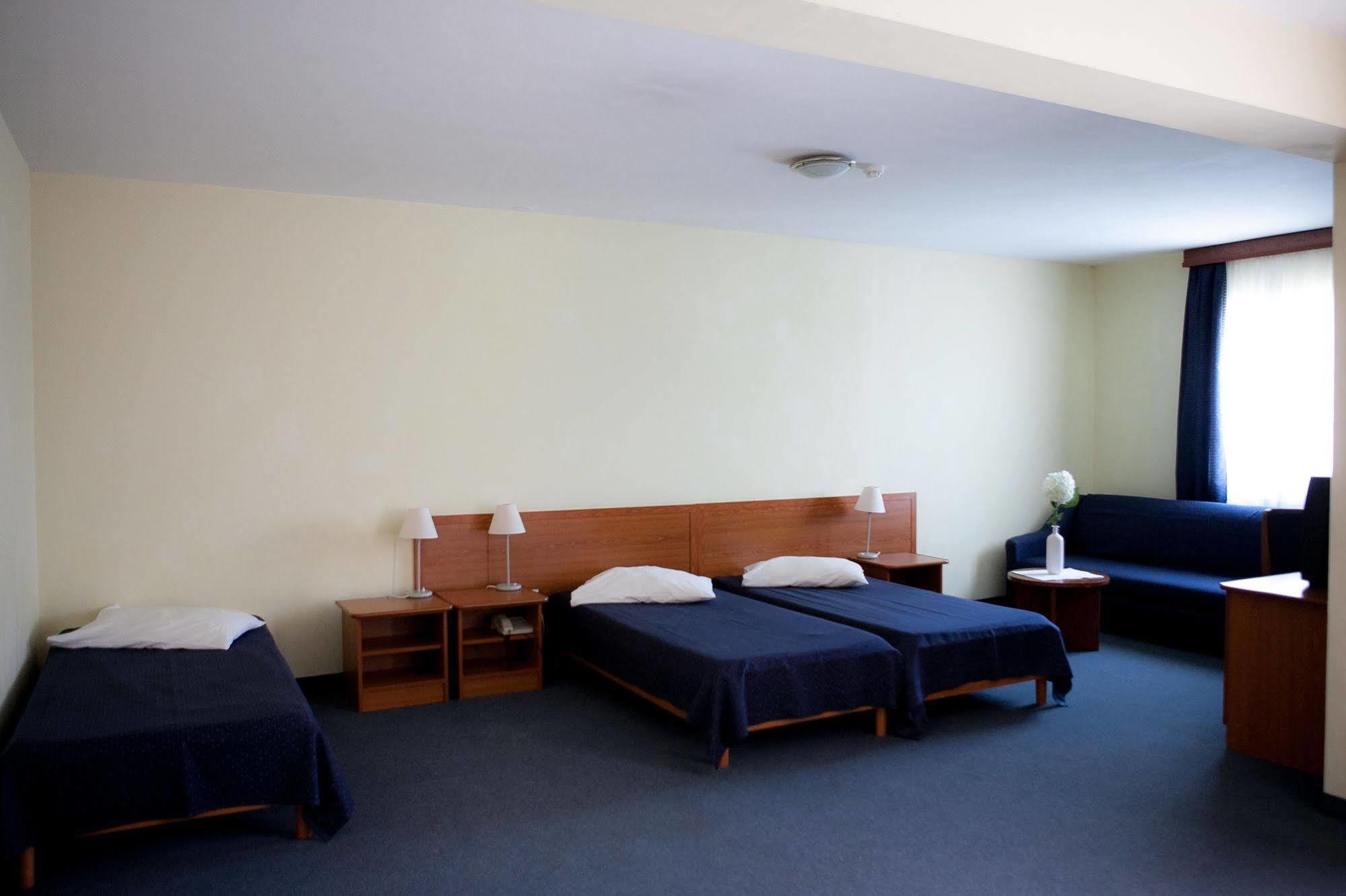 Hotel Arcus Residence メドゥリン エクステリア 写真