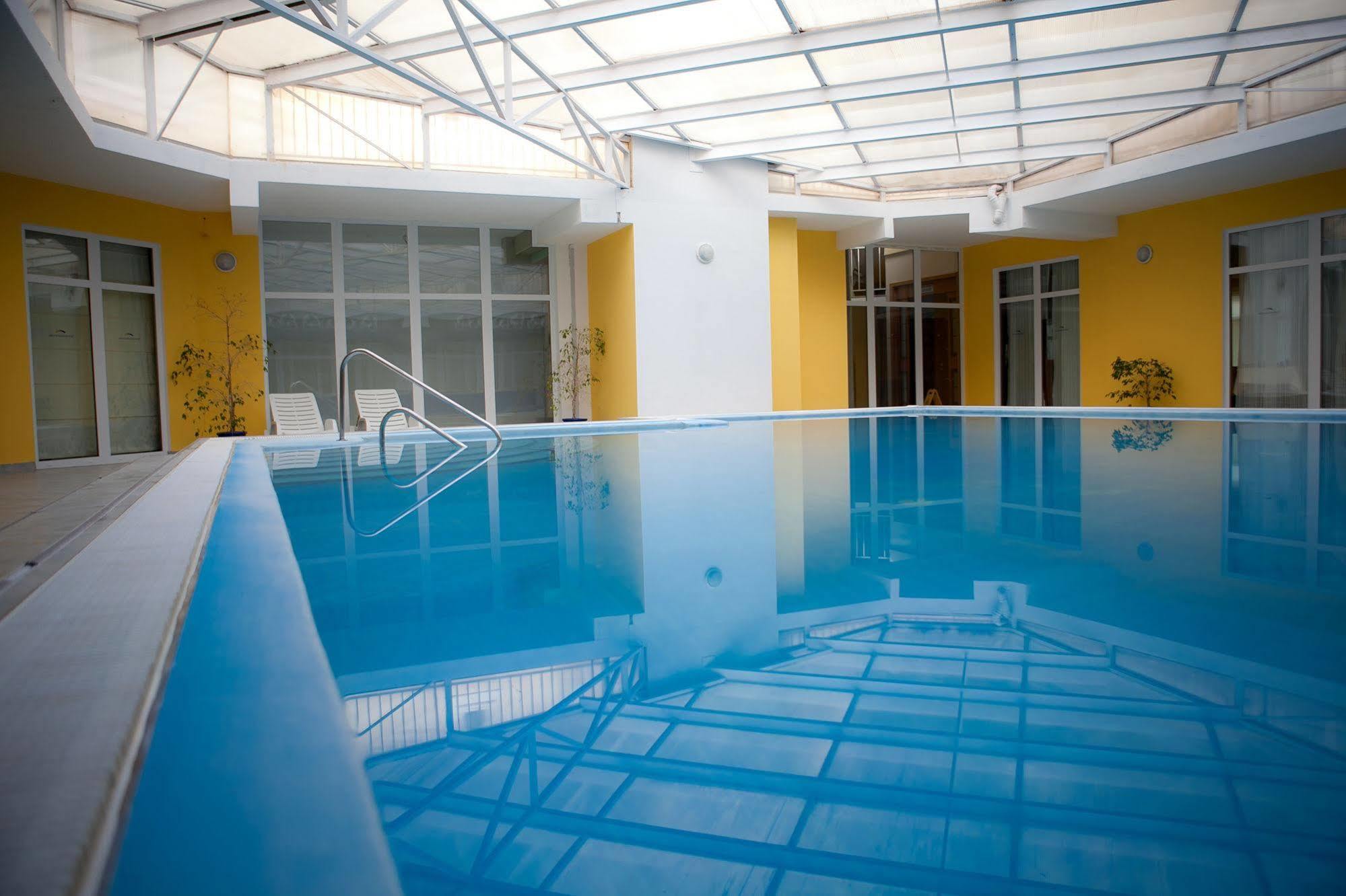 Hotel Arcus Residence メドゥリン エクステリア 写真